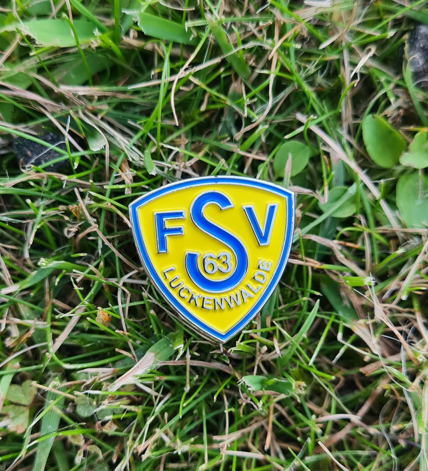 Anstecknadel/Pin FSV 63 Luckenwalde